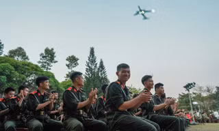 Ấm tình đêm truyền lửa của Công an TPHCM