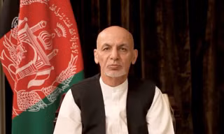Ông Ashraf Ghani trong video đăng trên Facebook