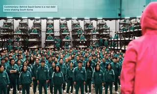 Hơn 400 người khốn cùng tham gia vào các trò chơi mà họ phải trả giá bằng tính mạng