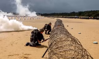 Binh lính Trung Quốc tham gia một khoá huấn luyện. (Ảnh: PLA Daily)