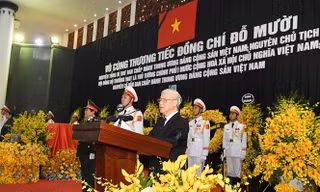 Tổng Bí thư Nguyễn Phú Trọng đọc lời điếu.