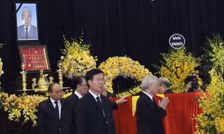 Lãnh đạo Đảng, Nhà nước chào nguyên Tổng bí thư Đỗ Mười lần cuối.