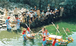 Liên hoan nghệ thuật quần chúng “Biển, đảo quê hương lần thứ I - năm 2011”