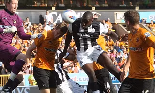 KỲ LẠ: 375 quả phạt góc Newcastle không có nổi một bàn