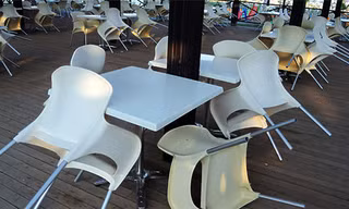 Châu Âu vắng du khách Nga