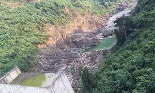 Nhiều dòng sông tại khu vực Tây Nguyên khô kiệt vì thiếu nước.