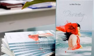 Tập thơ "Thơ trắng" gây dư luật trong thời gian qua vì được trao tăng thưởng