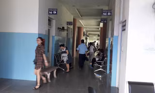 Hành lang Bệnh viện Thành An - Sài Gòn.
