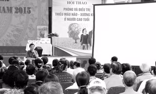 Ths. Hoàng Khánh Toàn, Trưởng khoa đông y Bệnh viện Trung ương Quân đội 108 chia sẻ tại hội thảo