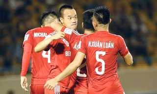 Các cầu thủ B.Bình Dương có để đối thủ lấy điểm trên sân nhà cuối tuần này? Ảnh: VSI
