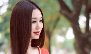 Khánh My: Cạn chiêu