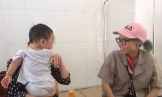 Liệu có thể tạm yên tâm về cháu Hoàng Peter trong những ngày tới? Ảnh: VK