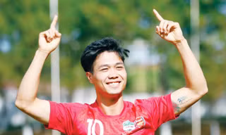 Công Phượng có thu nhập cao từ trang Facebook.