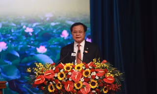 Bí thư Thành ủy Hà Nội Phạm Quang Nghị phát biểu tại phiên trù bị chiều 31/10.
