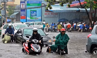 Cơ chế đặc thù sẽ giúp TPHCM giải quyết bài toán kẹt xe, ngập nước.