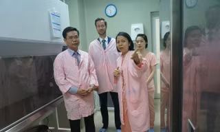 Khai trương Ngân hàng sữa mẹ đầu tiên tại Việt Nam
