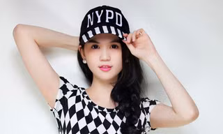 Ngọc Trinh: Thấy người ăn khoai, vác mai đi đào