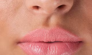 6 mẹo nhỏ giúp môi căng mọng, ngọt lịm