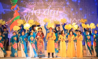 Cận cảnh 9 bộ sưu tập áo dài Việt Nam
