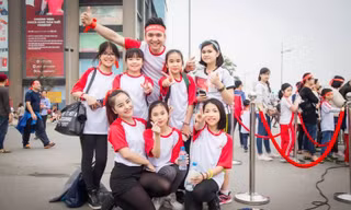 MC Hạnh Phúc chạy bộ góp tiền xây trường học cho trẻ nghèo