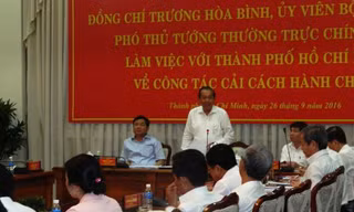 Phó Thủ tướng thường trực Trương Hoà Bình làm việc với lãnh đạo TPHCM.