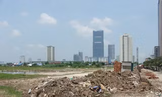 Đấu giá mạnh đất xen kẹt