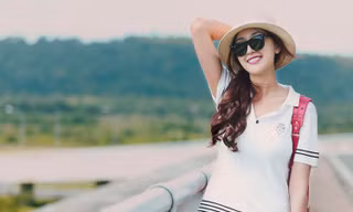 Mai Phương Thúy giản dị đi du lịch bụi ở Nhật