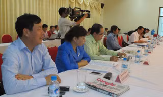 Đại biểu Quốc hội thảo luận về Luật Doanh nghiệp sửa đổi sáng nay (28/5). Ảnh; Thời báo Kinh tế Sài Gòn.