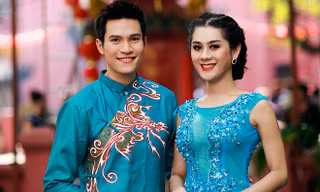 Lâm Chi Khanh đẹp dịu dàng với áo dài
