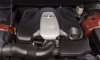 Thêm một nhà sản xuất ôtô từ bỏ sử dụng động cơ V8
