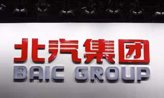 Sau Geely, tập đoàn BAIC của Trung Quốc mua lại cổ phần của Daimler