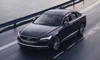 Tốc độ của tất cả các xe Volvo bị giới hạn dưới 180 km/h