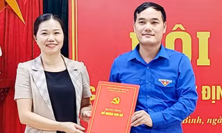 Ban Bí thư Trung ương Đoàn công nhận chức danh Phó Bí thư Tỉnh Đoàn Hòa Bình