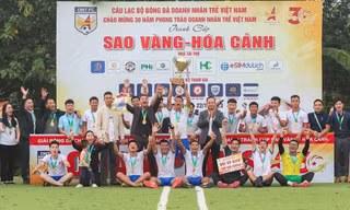 Gần 500 doanh nhân trẻ dự giải thể thao kỷ niệm 30 năm phong trào Doanh nhân trẻ Việt Nam