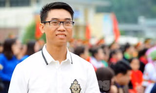 "Hiệp sĩ bóng đêm" Lê Anh Tuấn. Ảnh: Xuân Tùng