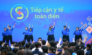 Tiếp cận y tế toàn diện nâng cao chăm sóc sức khỏe mọi người dân