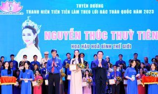 Tuyên dương 420 thanh niên tiên tiến làm theo lời Bác năm 2023