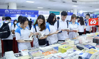 Thứ trưởng Bộ KH&CN: Cần đọc sách nhiều hơn để giúp cuộc sống của mình tốt hơn