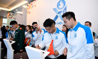Trải nghiệm thú vị, độc đáo tại Triển lãm Sinh viên Việt Nam kiến tạo tương lai, dựng xây đất nước