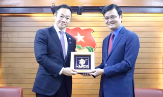 Bí thư thứ nhất T.Ư Đoàn tiếp Phó Trưởng Ban Nghiên cứu Chính sách Đảng Dân chủ Tự do Nhật Bản