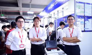 Robot chạy theo người, UAV lấy cảm hứng từ cò trắng Việt Nam