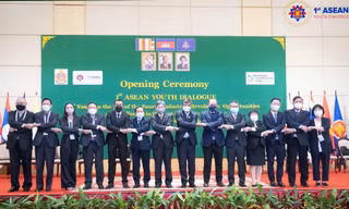 Đoàn đại biểu Việt Nam tham dự đối thoại thanh niên ASEAN năm 2022 