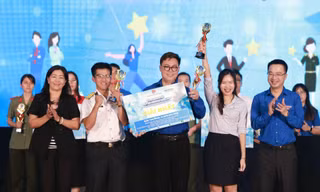 Tìm ra quán quân cuộc thi Olympic tiếng Anh dành cho cán bộ trẻ toàn quốc năm 2024
