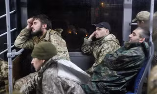 Binh sĩ Ukraine đầu hàng từ Azovstal sẽ bị xét xử ở Donetsk?