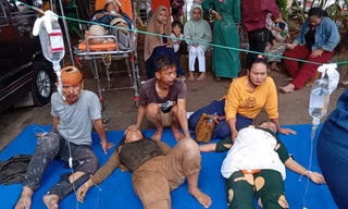 Động đất mạnh ở Indonesia, hơn 750 người thương vong