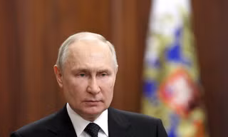 Tổng thống Nga Putin nói Ukraine bắn rơi máy bay Il-76 bằng tên lửa Mỹ