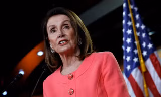 Chủ tịch Hạ viện Mỹ Pelosi thăm 'điểm nóng' Armenia