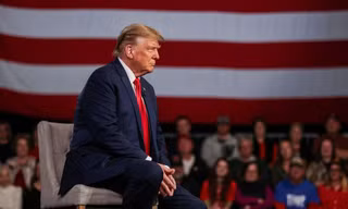 Thêm một bang ra phán quyết loại ông Donald Trump khỏi lá phiếu bầu cử sơ bộ