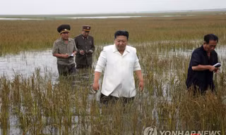 Ông Kim Jong-un thị sát vùng lũ lụt, chỉ trích các quan chức cấp cao 'vô trách nhiệm'