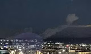 Xung đột Nga - Ukraine ngày 6/7: Cầu Crimea tạm dừng lưu thông, tiếng nổ vang lên ở ngoài khơi Sevastopol